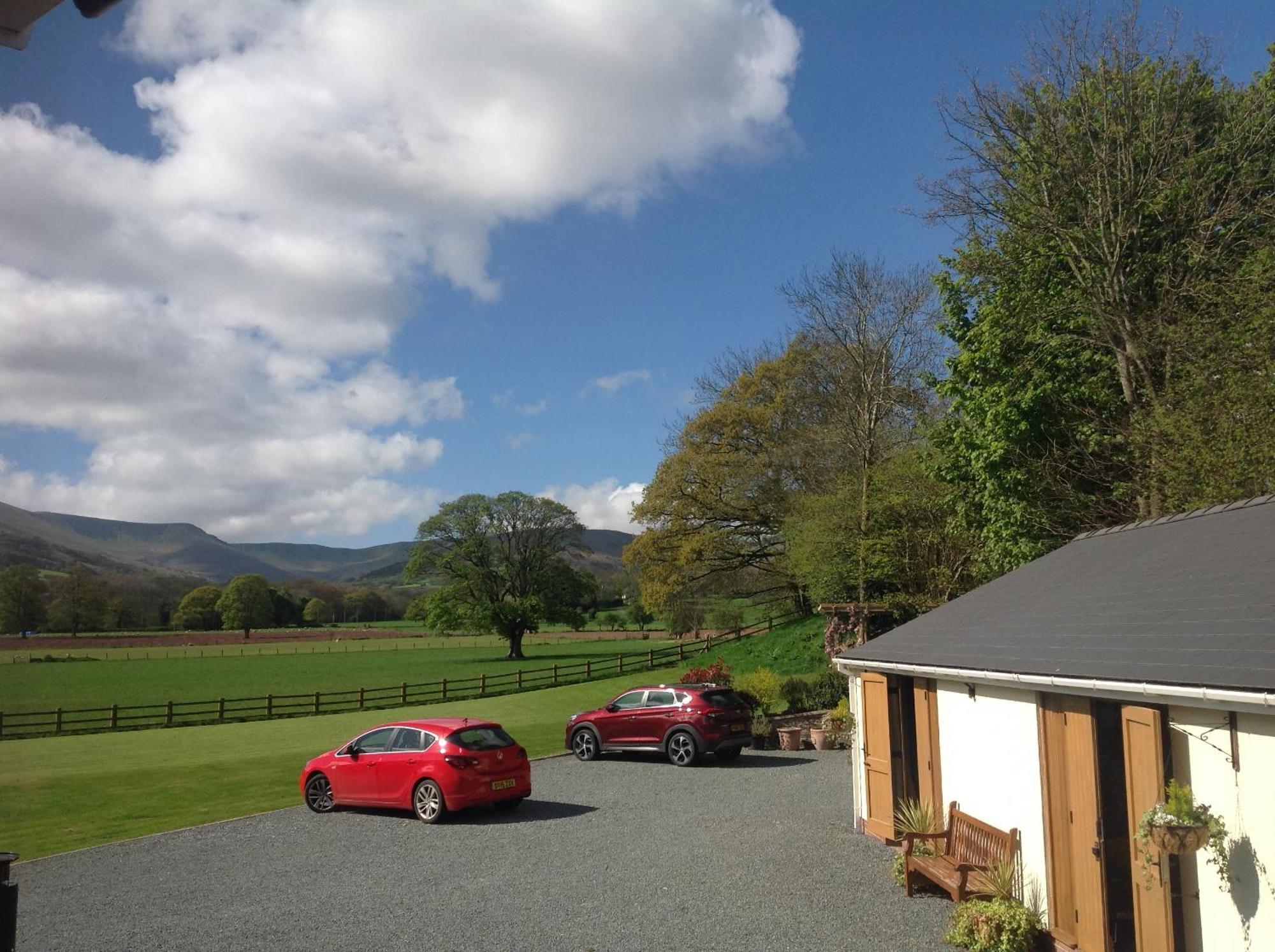 The Lodge Brecon B&B Экстерьер фото